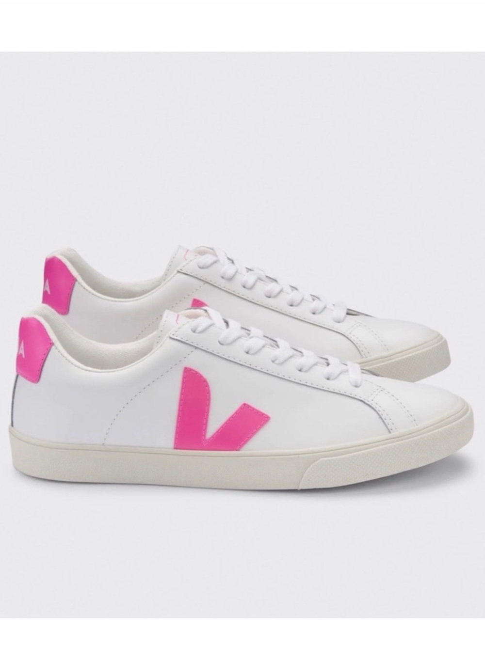 Hot pink Veja™ Esplar Low Sneakers in Leather / 37
